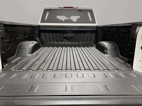 Used 2025 Chevrolet Silverado 2500 LT AWD/4WD image 77