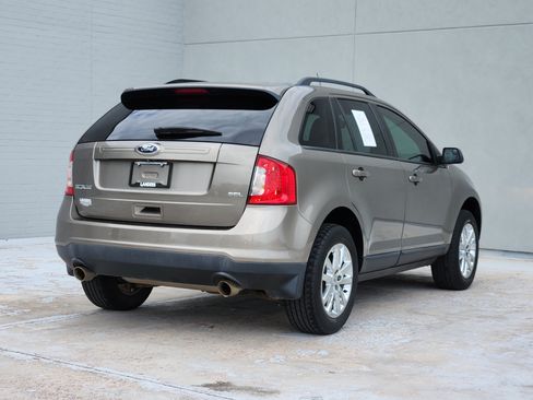 Used 2014 Ford Edge SEL w/ Equipment Group 205A FWD image 7