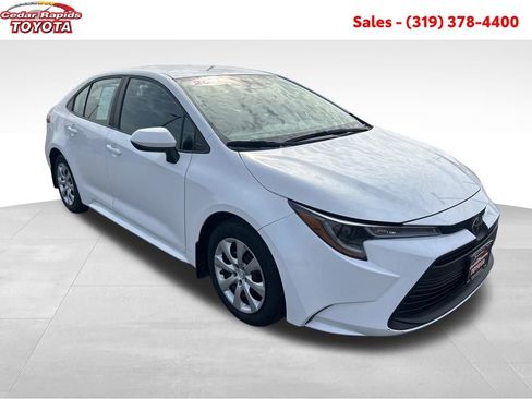 Certified 2023 Toyota Corolla LE image 9