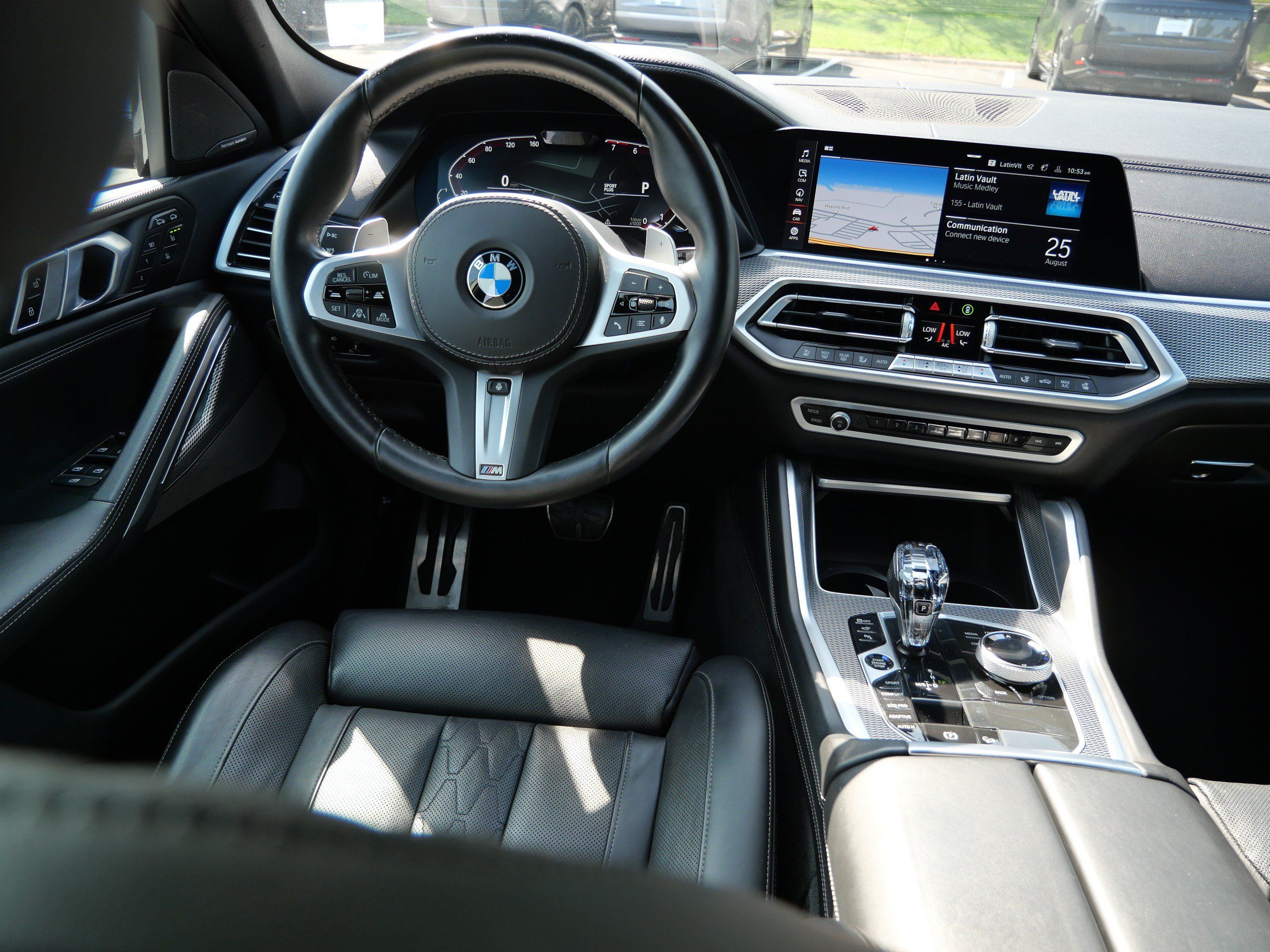 Used 2021 BMW X6 xDrive40i w/ Executive Package AWD/4WD image 19