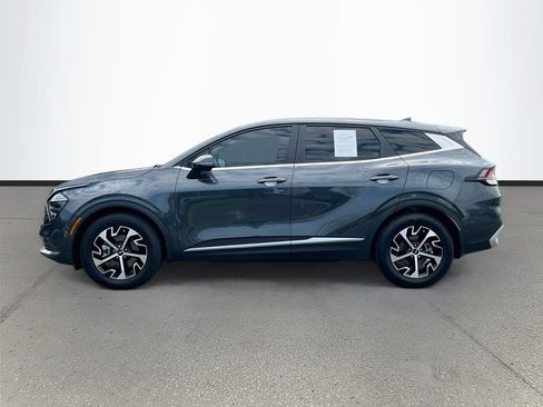 Used 2025 Kia Sportage EX FWD image 4