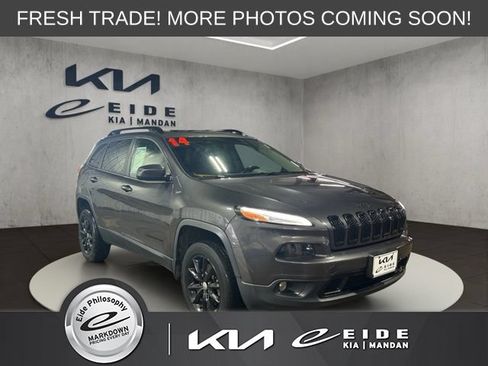 Used 2014 Jeep Cherokee Latitude w/ Comfort/Convenience Group AWD/4WD image 1