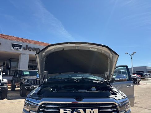 New 2026 RAM 1500 Laramie AWD/4WD image 45
