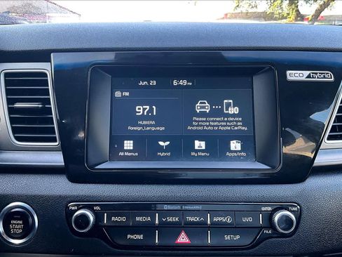 Used 2019 Kia Niro LX FWD image 31