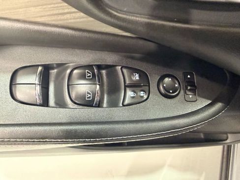 Used 2017 Nissan Murano Platinum w/ Platinum Technology Package AWD/4WD image 26