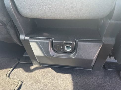 Used 2023 Ford F150 XLT image 15