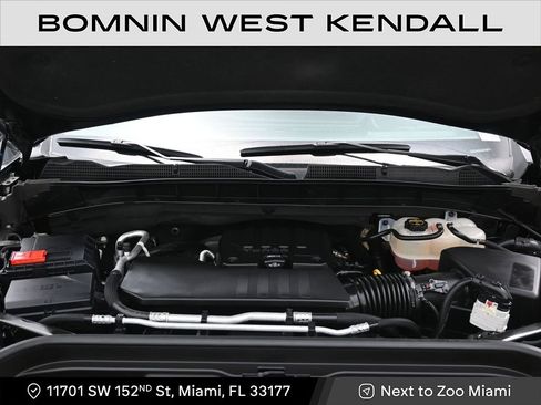 Used 2024 GMC Sierra 1500 Elevation image 12