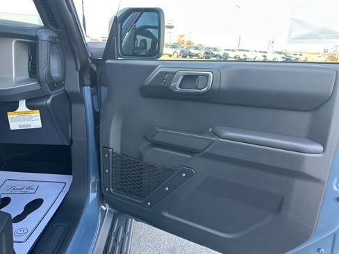 New 2025 Ford Bronco Outer Banks image 11