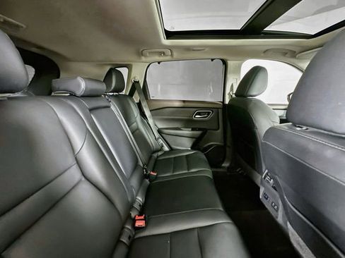 Used 2021 Nissan Rogue SL FWD image 25