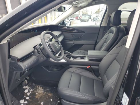 New 2026 Lincoln Nautilus Premier image 10