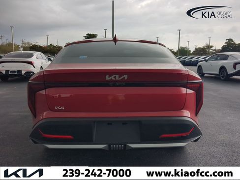 New 2025 Kia K4 LXS image 6