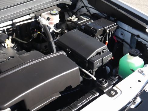 Used 2021 Chevrolet Colorado W/T w/ WT Convenience Package image 14