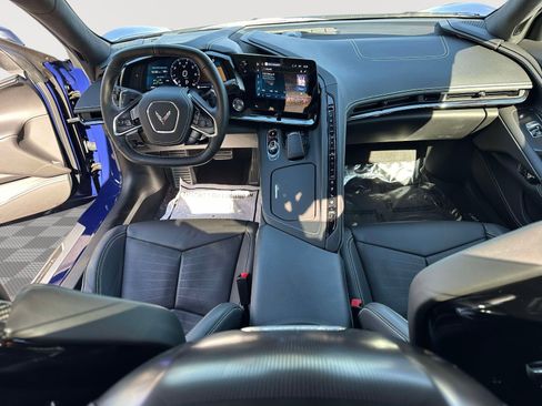 Certified 2025 Chevrolet Corvette Stingray Premium Conv w/ Z51 Performance Package image 12