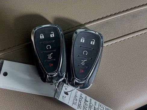 Used 2020 Chevrolet Blazer Premier image 32