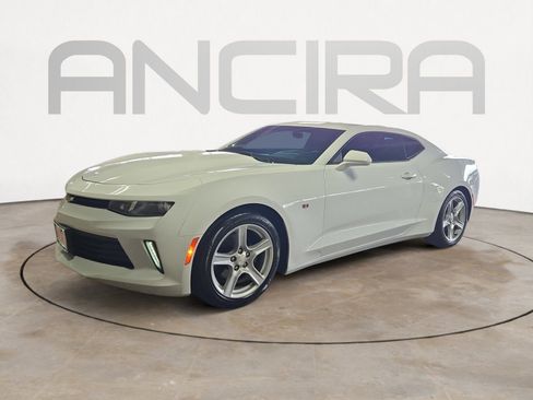 Used 2017 Chevrolet Camaro LT image 6