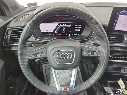 Used 2025 Audi SQ5 Premium Plus AWD/4WD image 14