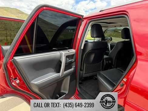 Used 2021 Toyota 4Runner Limited AWD/4WD image 24