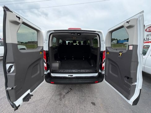 Used 2020 Ford Transit 150 XL RWD image 10