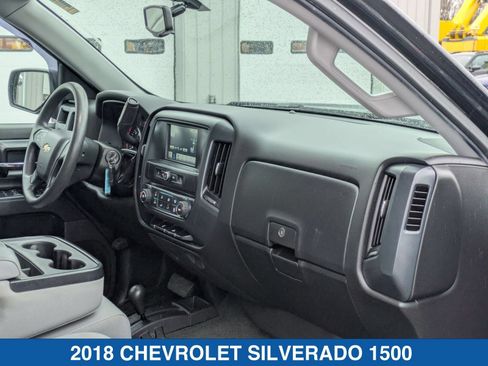 Used 2018 Chevrolet Silverado 1500 Custom w/ Custom Value Package AWD/4WD image 34
