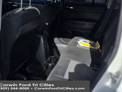 Used 2016 Jeep Patriot Sport w/ Power Value Group image 7