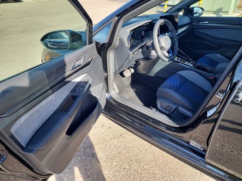 Certified 2025 Volkswagen Golf R Black Edition w/ Euro Stye Package image 14