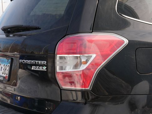 Used 2014 Subaru Forester 2.5i Limited w/ Popular Package #2 image 17