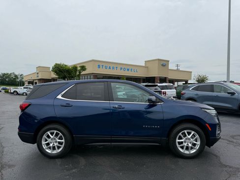 Used 2023 Chevrolet Equinox LT AWD/4WD image 18