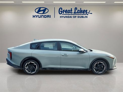 Used 2025 Kia K4 EX image 6