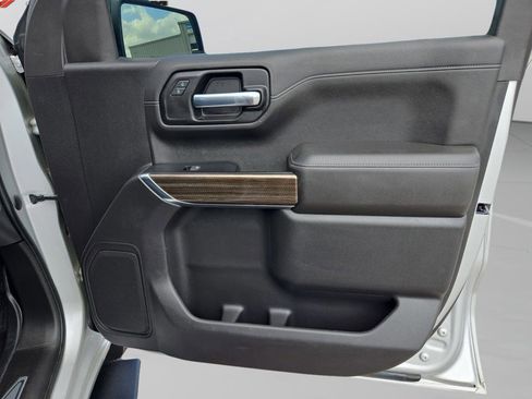 Used 2022 Chevrolet Silverado 1500 LT Trail Boss image 30