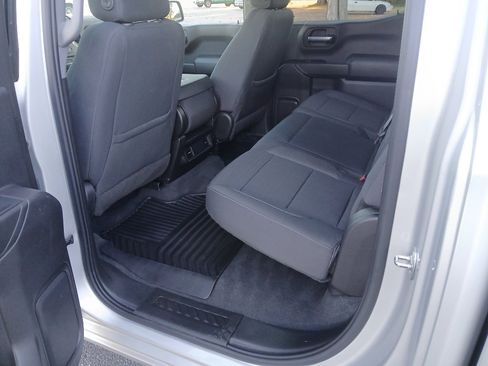 Used 2022 Chevrolet Silverado 1500 Custom image 26