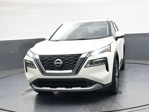Used 2023 Nissan Rogue SL w/ SL Premium Package FWD image 14