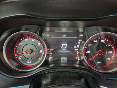 Used 2017 Dodge Charger SE w/ Popular Equipment Group image 20