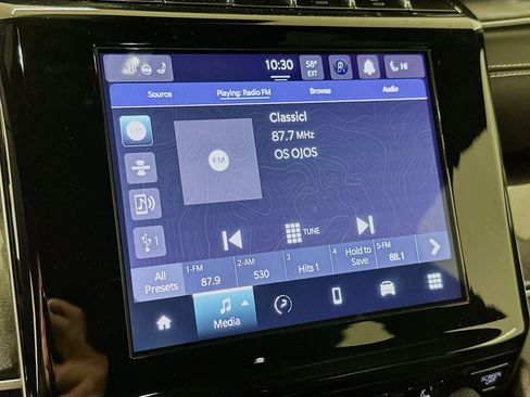 Used 2023 Jeep Grand Cherokee Altitude image 21