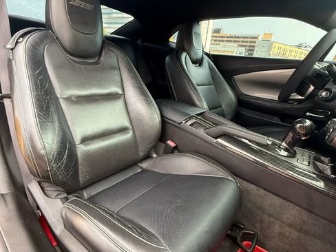 Used 2010 Chevrolet Camaro SS w/ RS Package RWD image 15