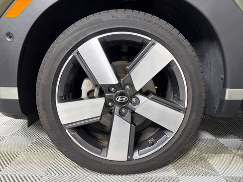 Used 2024 Hyundai Santa Fe Limited AWD/4WD image 24
