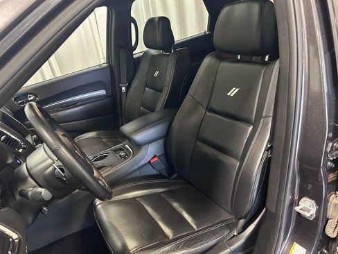 Used 2019 Dodge Durango R/T w/ Technology Group image 8