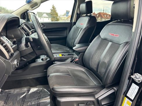 Used 2023 Ford Ranger Lariat w/ Tremor Off-Road Package image 9
