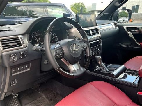 Certified 2023 Lexus GX 460 Premium w/ Premium Package AWD/4WD image 17