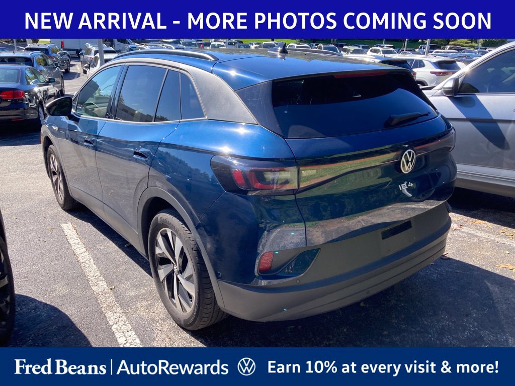 Used 2023 Volkswagen ID.4 Pro AWD/4WD image 4