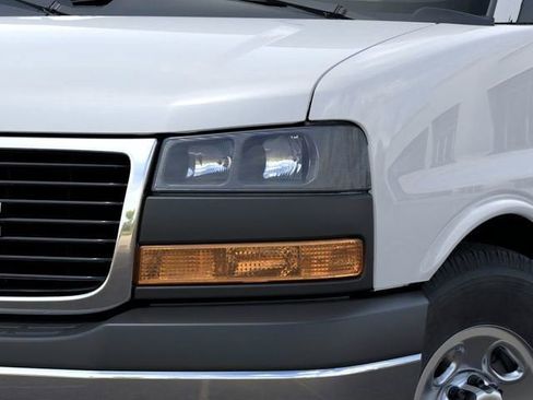 New 2026 GMC Savana 2500 w/ Driver Convenience Package RWD image 10