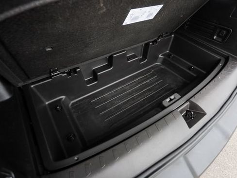 Used 2020 Chevrolet Traverse RS FWD image 75