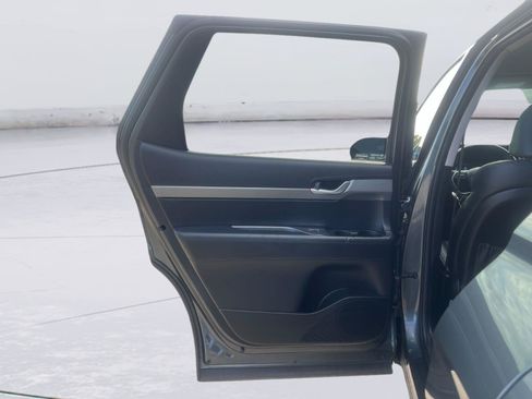 Used 2023 Hyundai Palisade SEL AWD/4WD image 15