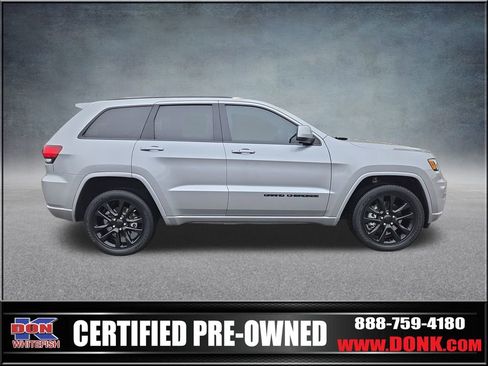 Certified 2021 Jeep Grand Cherokee Laredo X image 9