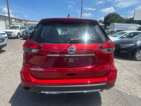Used 2017 Nissan Rogue S FWD image 5