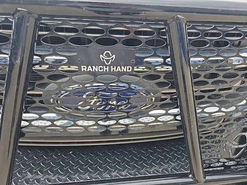 Used 2022 Ford F350 King Ranch w/ King Ranch Ultimate Package AWD/4WD image 3