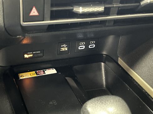 Used 2025 Toyota Camry LE FWD image 34