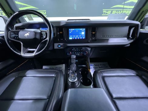 Used 2022 Ford Bronco Badlands w/ Sasquatch Package image 19