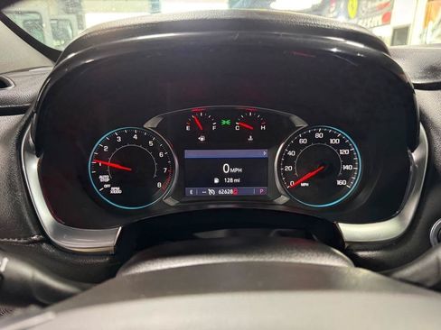 Used 2023 Chevrolet Traverse LT w/ LPO, Cargo Package AWD/4WD image 20