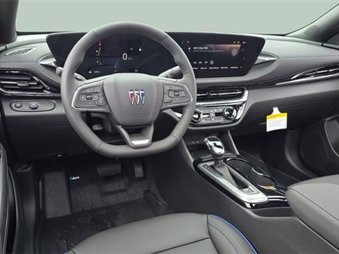 Used 2025 Buick Envista Sport Touring w/ Convenience I Package image 16