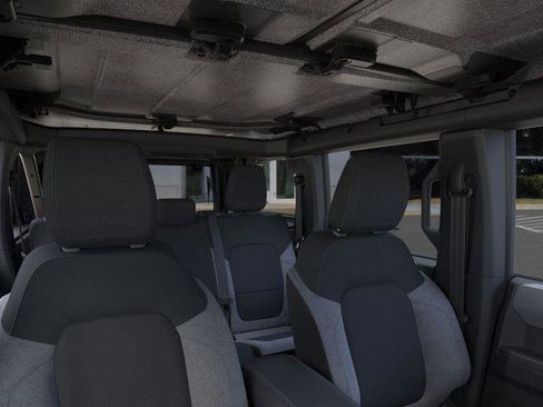 New 2025 Ford Bronco 4-Door image 12